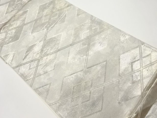 菱模様織出し袋帯